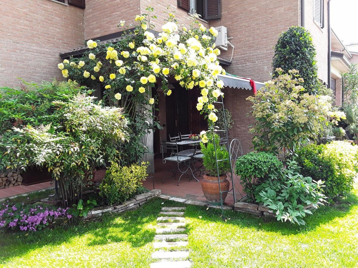 B&B La Rosa Gialla Maranello Exterior foto